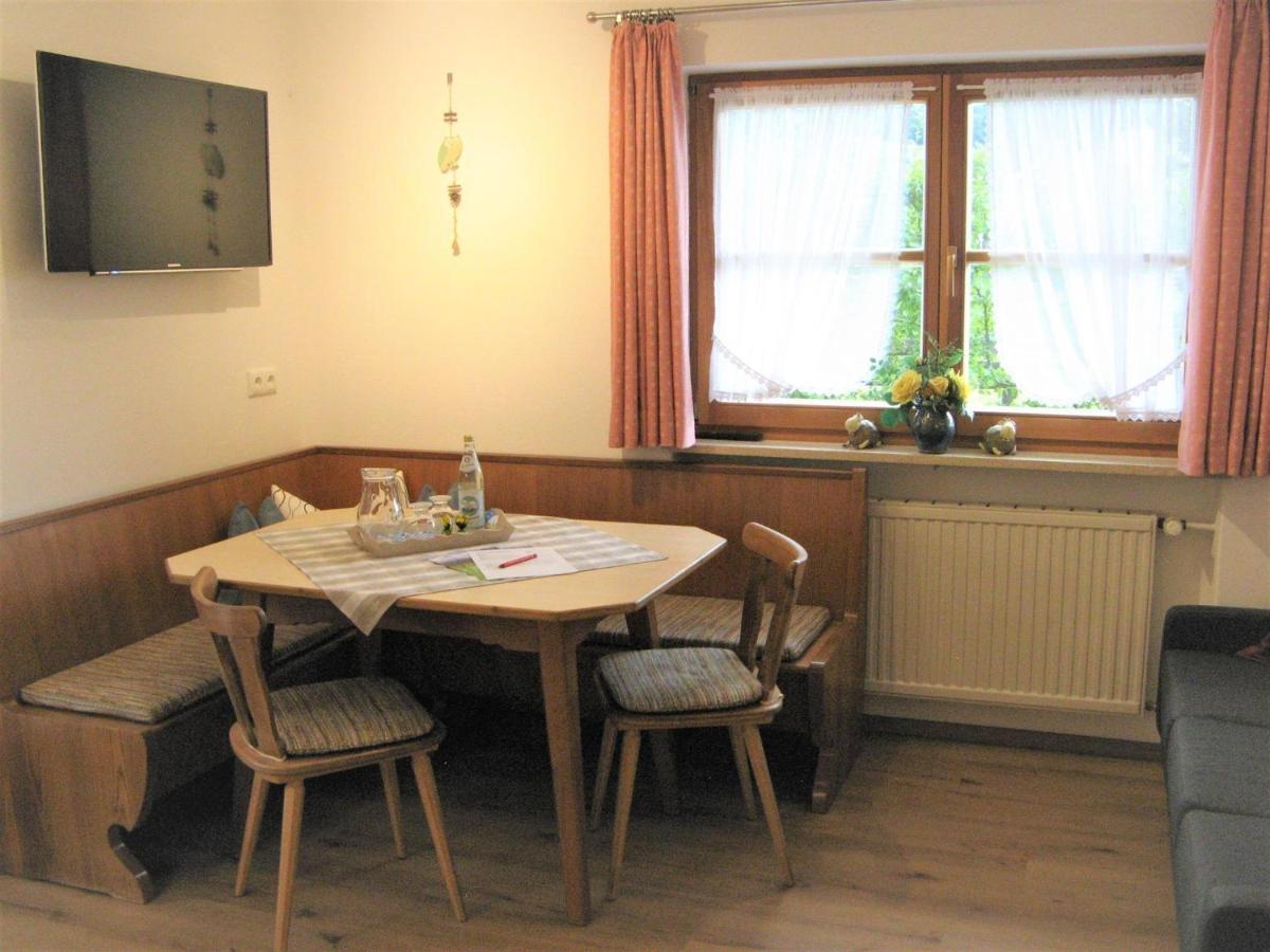 Apartamento Haus Isartal Mittenwald Exterior foto